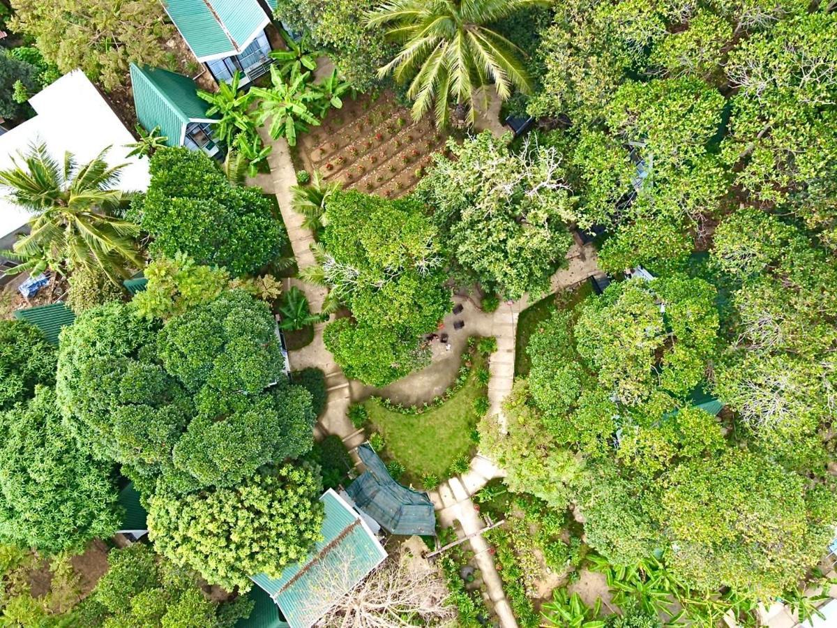 Chi Khu Co Ong Homestay De La Rosa - Con Dao المظهر الخارجي الصورة